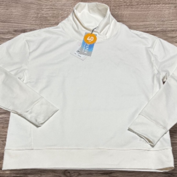 Puma Tops - Puma Women’s Cream Turtleneck Running